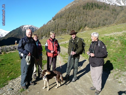 http://www.eichenhof.it/bildergalerie/cache/vs_Wanderungen%202013%20escursioni_025.jpg