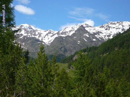 http://www.eichenhof.it/bildergalerie/cache/vs_Wanderungen%202013%20escursioni_P1040191.jpg