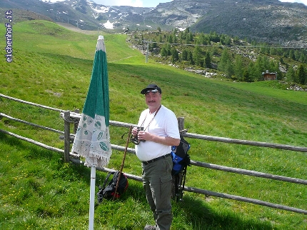 http://www.eichenhof.it/bildergalerie/cache/vs_Wanderungen%202013%20escursioni_P1040196.jpg