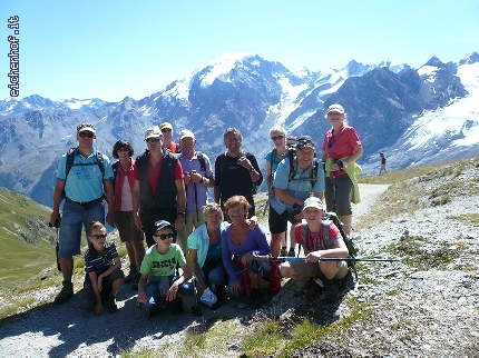 http://www.eichenhof.it/bildergalerie/cache/vs_Wanderungen%202013%20escursioni_P1040306.jpg