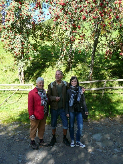 http://www.eichenhof.it/bildergalerie/cache/vs_Wanderungen%202013%20escursioni_Wanderung-2013-026.jpg