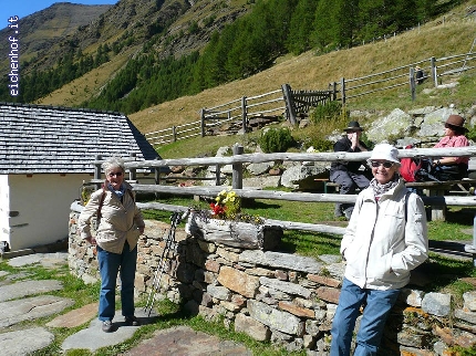 http://www.eichenhof.it/bildergalerie/cache/vs_Wanderungen%202013%20escursioni_Wanderung-2013-034.jpg