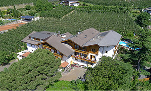 Hotel Eichenhof, Dorf Tirol
